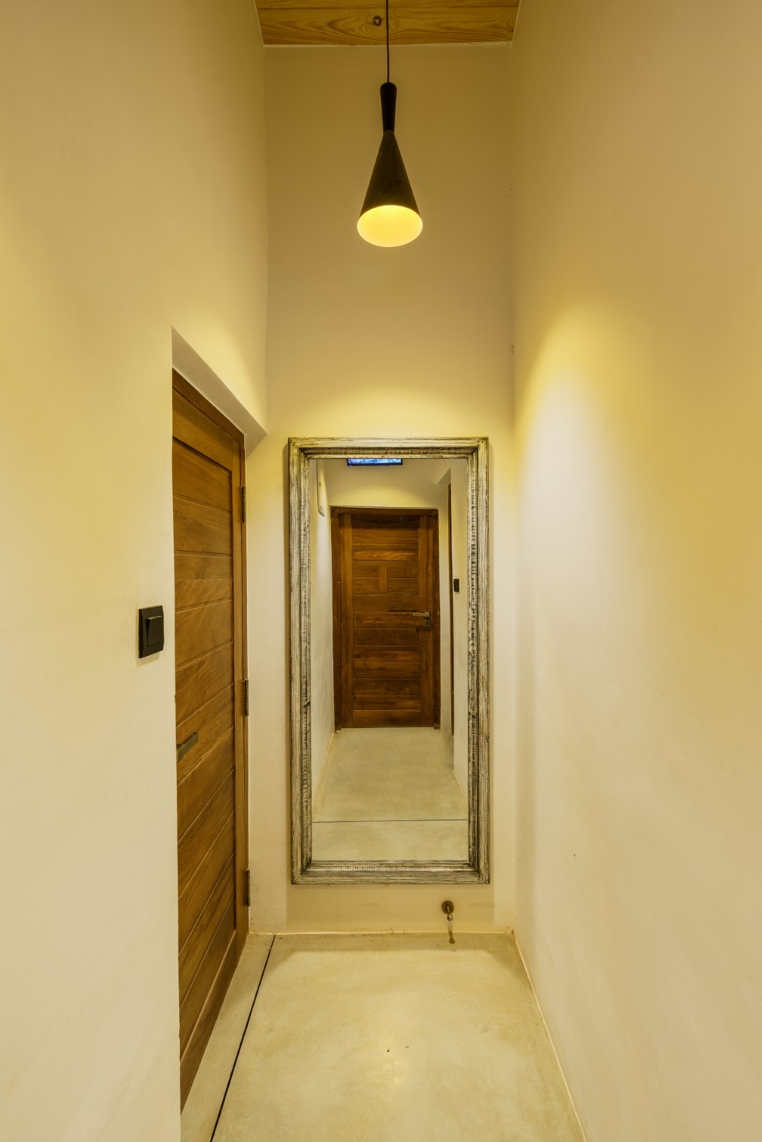 Renovation Service Royal Kandyan